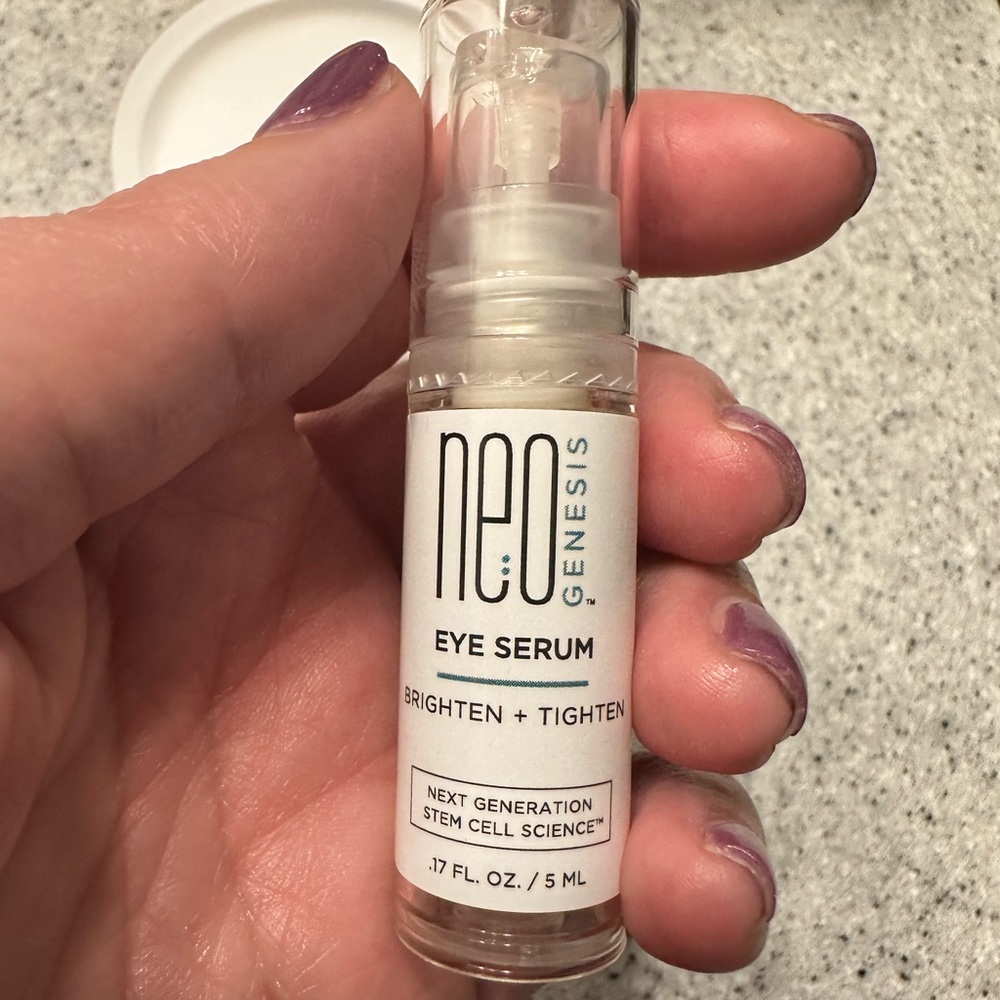 COPY - Eye Serum by NeoGenesis Brighten n Tighten 5ml